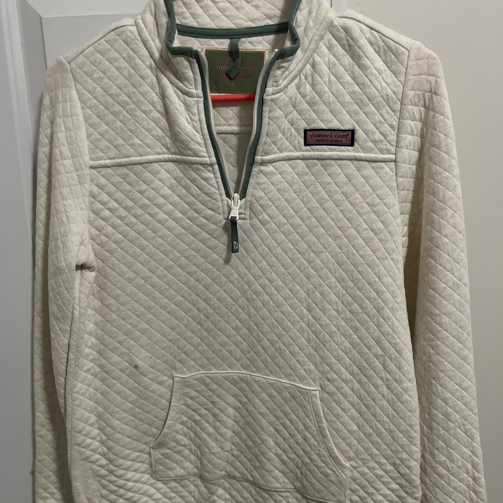 Vineyard Vines White Quilted Pullover